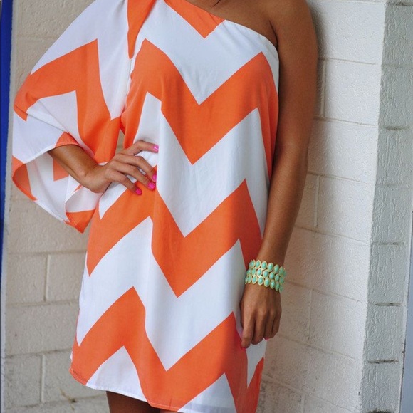 Coral Wide Chevron One Shoulder Small Dress - Picture 1 of 5